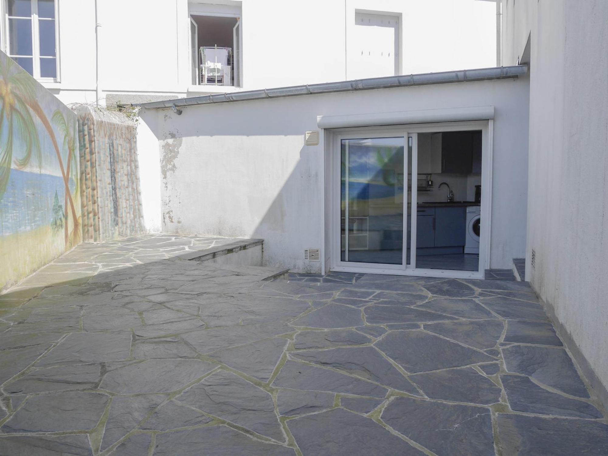Appartement Renove En Plein Centre De Palais Avec Cour Ensoleillee, Proche Du Port, Animaux Acceptes - Fr-1-418-222 Exterior foto